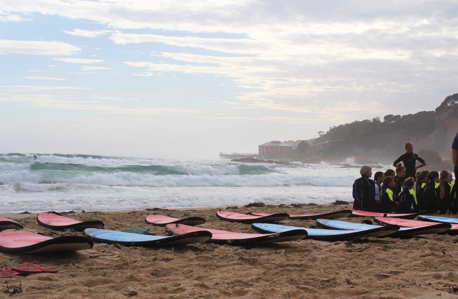 picture of tathra beach learn to surf