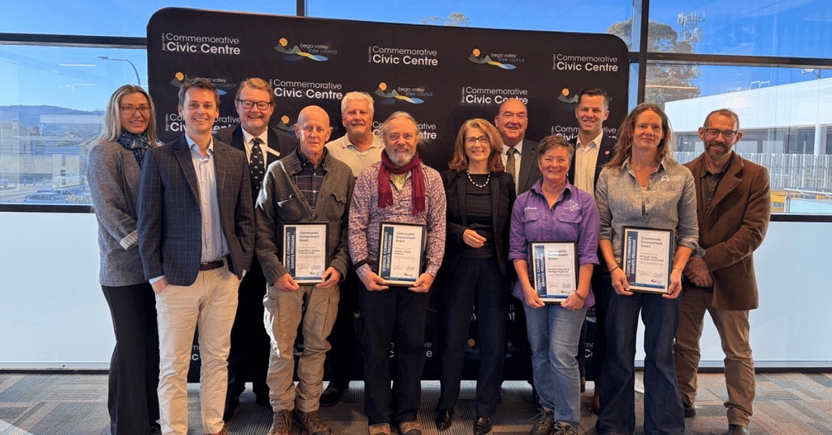 Community Environment Grant recipients with the Mayor and Councillors at the award presentation. Not all were able to attend the event.
