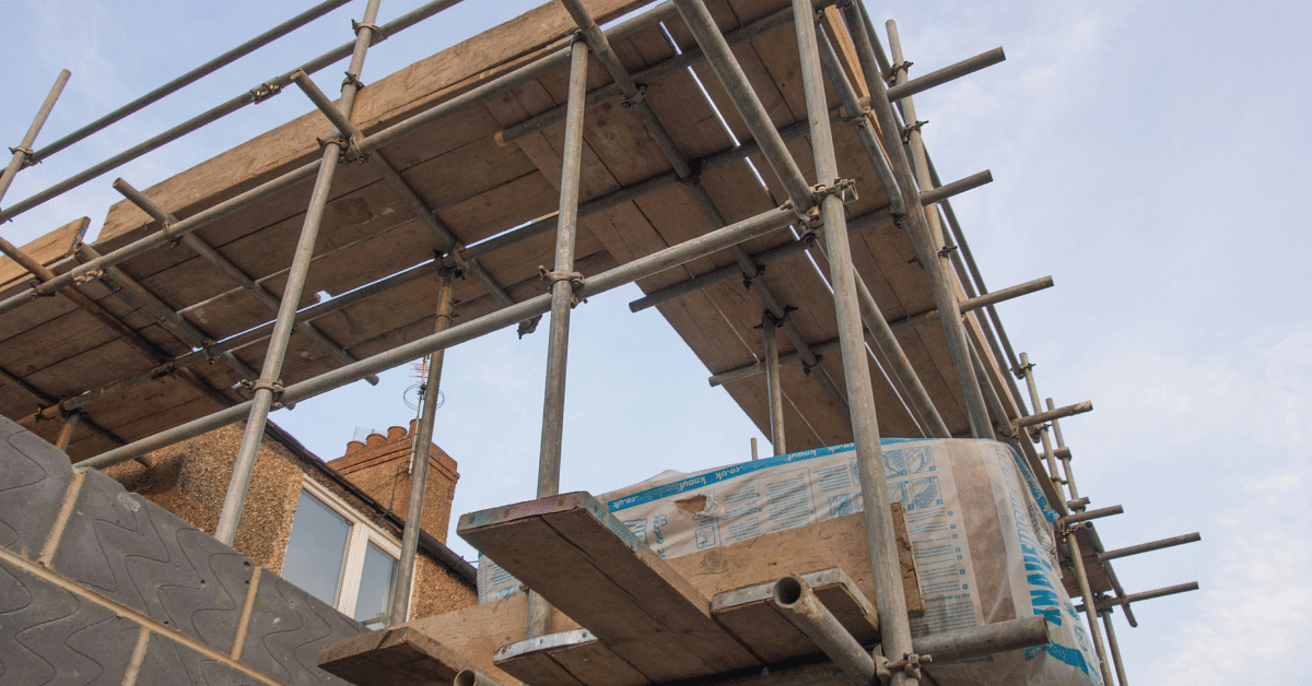imagine of a construction site with scafolding.