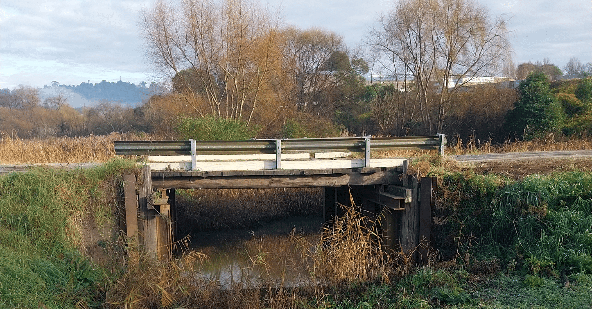 Murrays creek bridge.