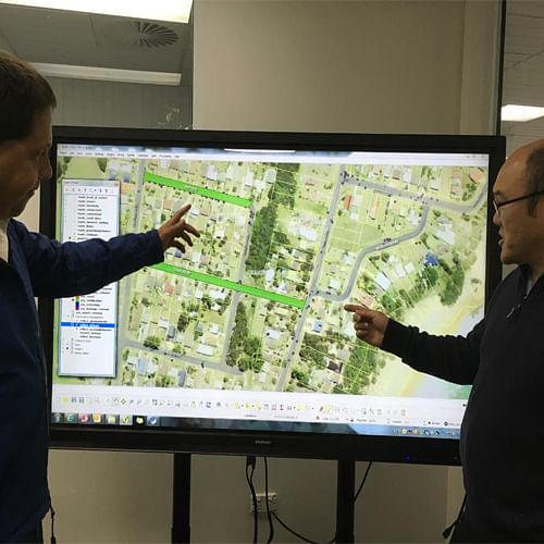 Council’s Asset Systems Analyst, Steve Katona and Asset Management Coordinator, Gary Louie, using the interactive NOC (upright format).