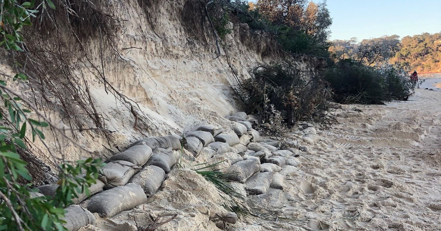 Image of stabilisation works at Main Beach Merimbula.