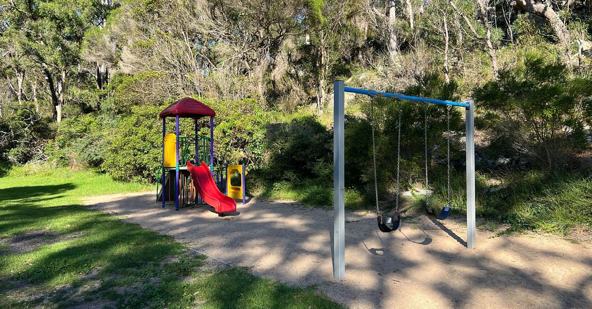 Kianniny Bay Park Playground.